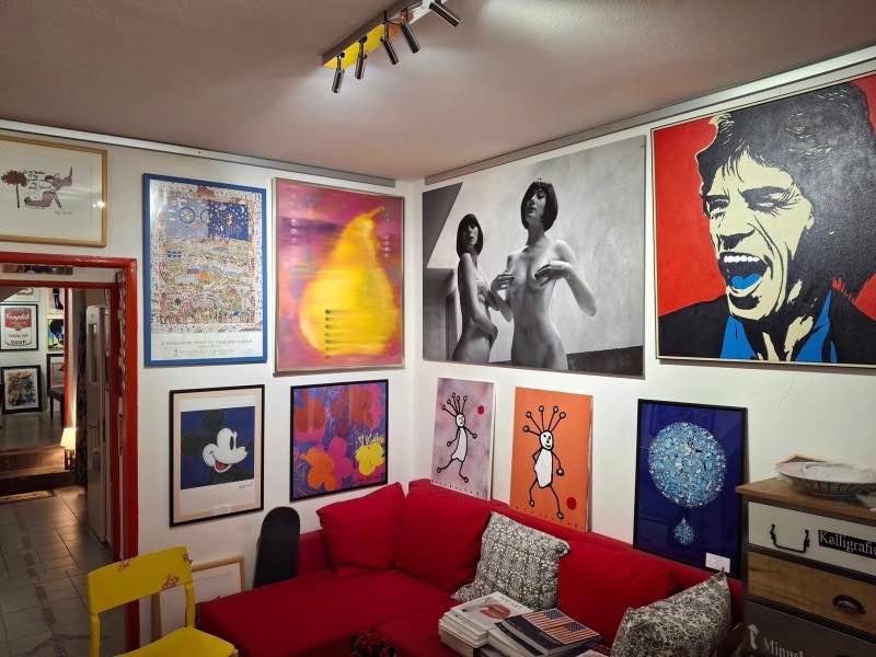 Prodejní výstava ALL YOU NEED IS POP právě probíhá v Českých Budějovicích