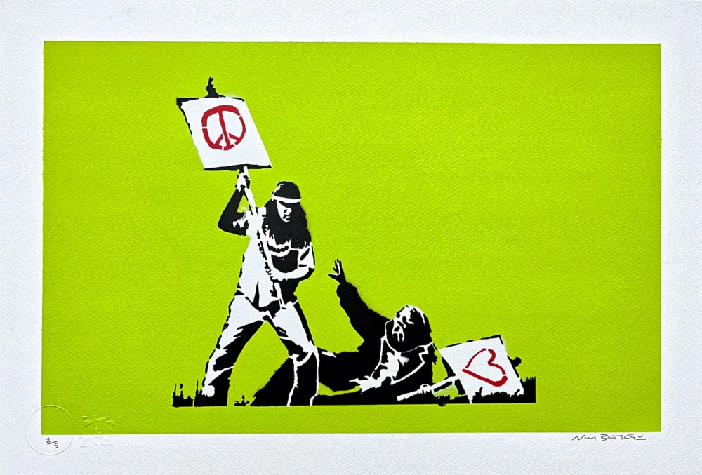 BANKSY/NOT BANKSY - Peace vs Love green 2/5 - originální ručně stříkaný sprej na papíře