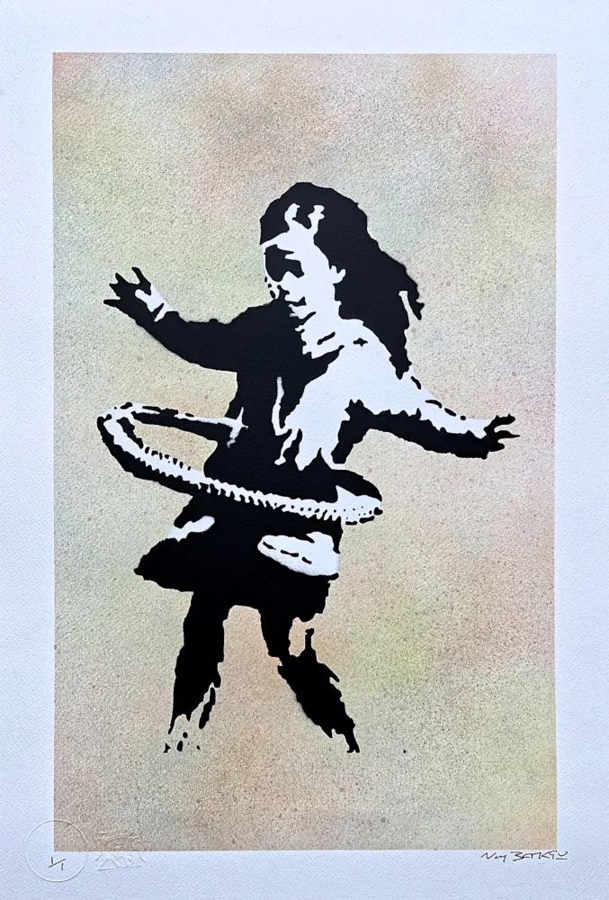 BANKSY/NOT BANKSY - Hula Hoop Girl 1/1 - originální ručně stříkaný sprej na papíře