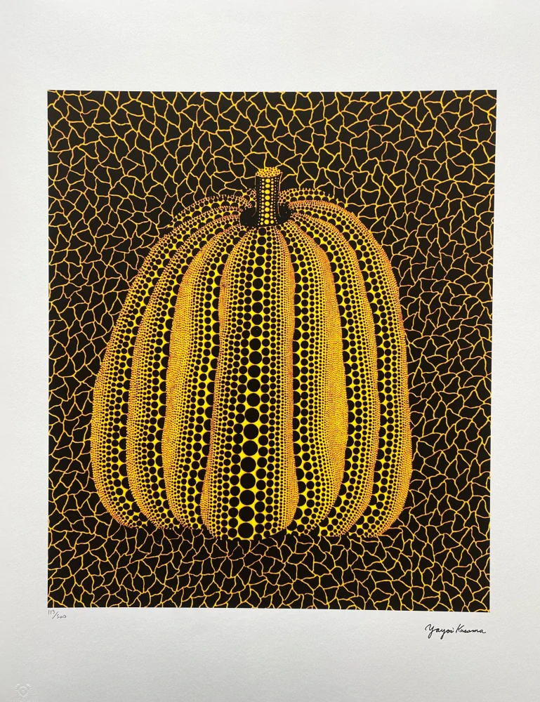 Yayoi Kusama - Yellow pumpkin on black II 113/500 - signováno, číslovaná edice, 50x65 cm