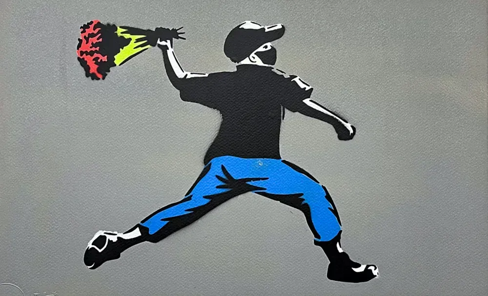 BANKSY/NOT BANKSY - Flower Thrower gray 2/5 - originální ručně stříkaný sprej na papíře