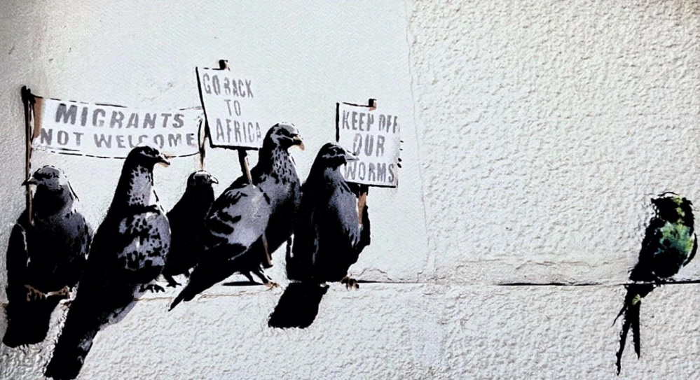 Banksy - Migrants not welcome 64/150 - číslovaná edice s certifikátem, 70x50cm