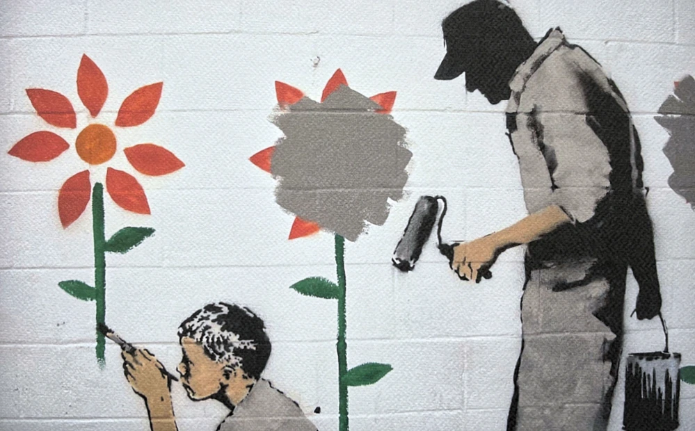 Banksy - Boy with flower wall 89/150 - číslovaná edice s certifikátem, razítko, 50x35cm