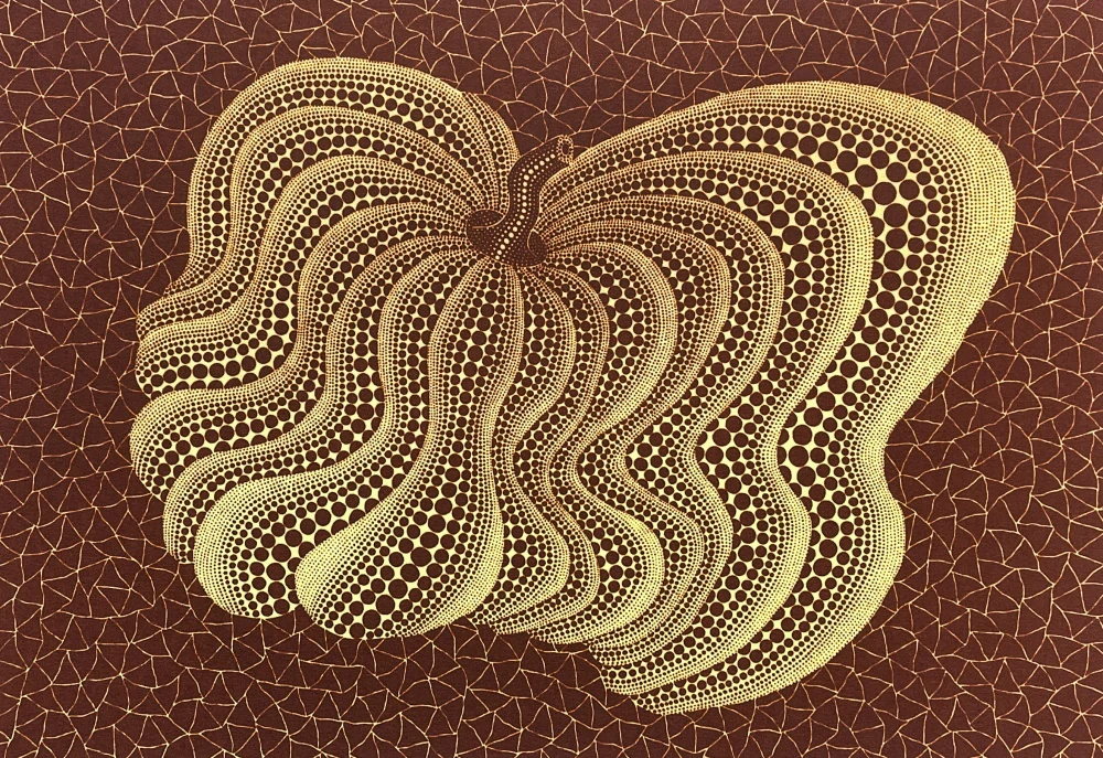Yayoi Kusama - Dancing Pumpkin hnědá 67/500 - signováno, číslovaná edice, 65x50 cm