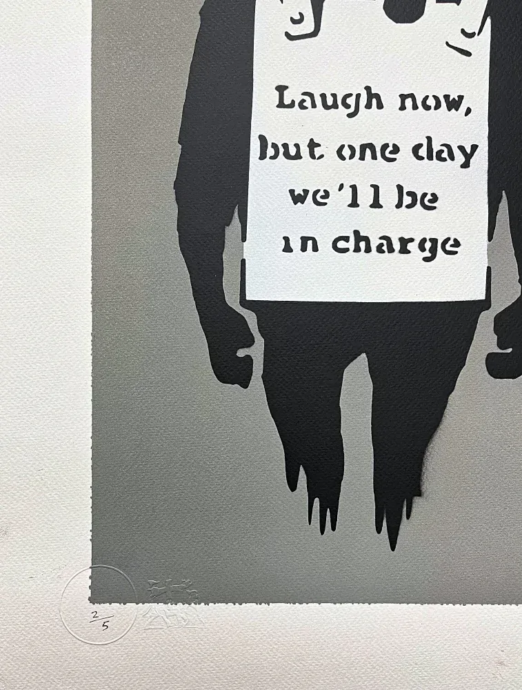 BANKSY/NOT BANKSY - Laugh Now gray 2/5 -  originální ručně stříkaný sprej na papíře