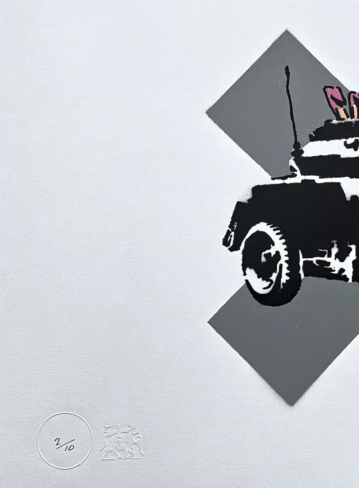 BANKSY/NOT BANKSY - Scout Car 2/10 - originální ručně stříkaný sprej na papíře