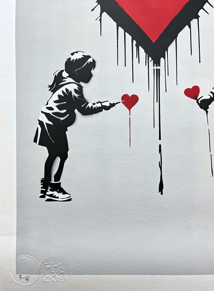 BANKSY/NOT BANKSY - Express your love S-gray 2/5 - originální ručně stříkaný sprej na papíře