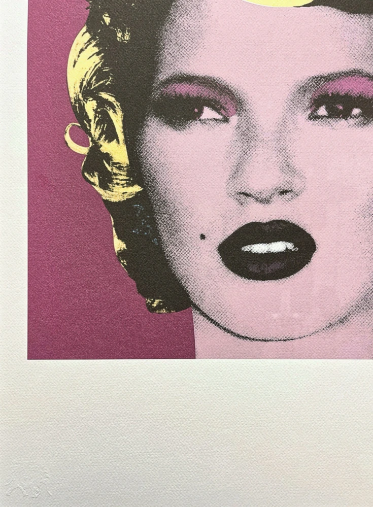 Banksy - Kate Moss červeno-žlutá 119/150 - číslovaná edice s certifikátem, 50x70cm