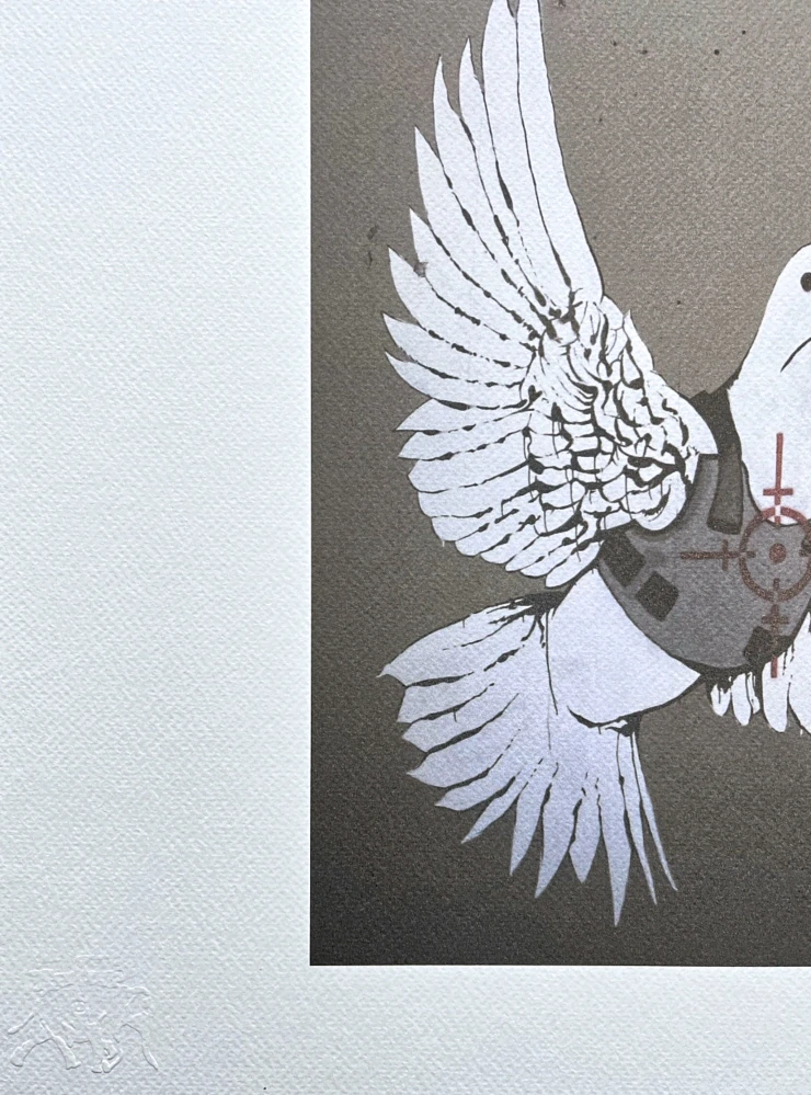 Banksy - Armored Dove 84/150 - číslovaná edice s certifikátem, razítko, 50x35cm
