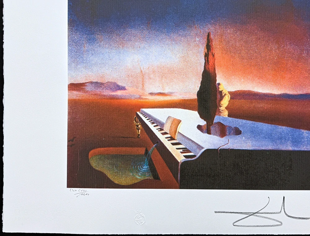Salvador Dalí - Surrealist Piano in the Desert - signováno, limitovaná edice, 66x50cm