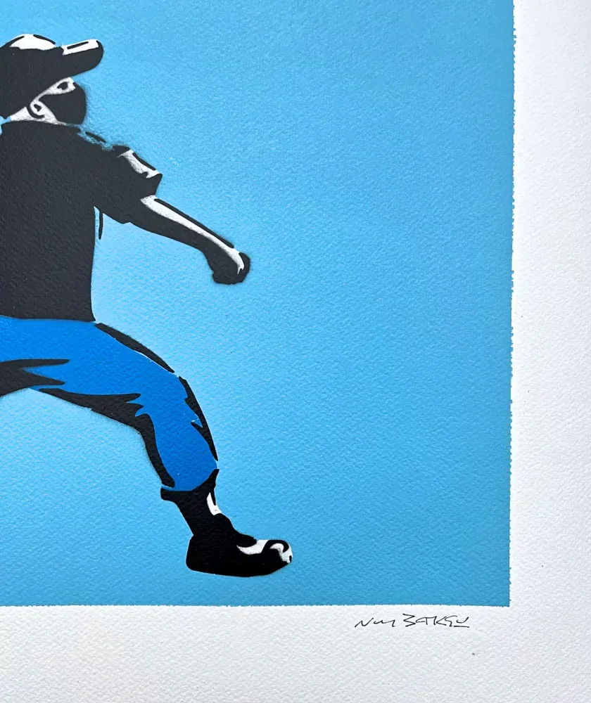 BANKSY/NOT BANKSY - Flower Thrower L-blue 2/5 -  originální ručně stříkaný sprej na papíře