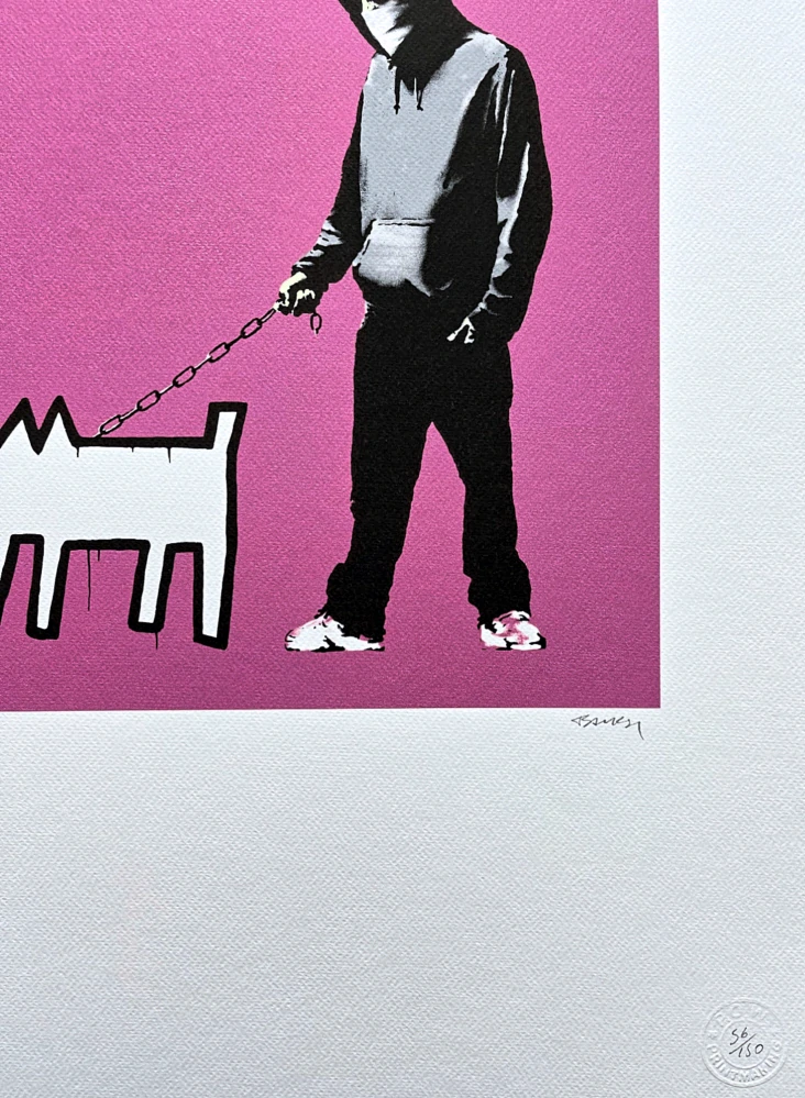Banksy - Choose your weapon fialovo-červený 56/150 - číslovaná edice s certifikátem, 50x70cm