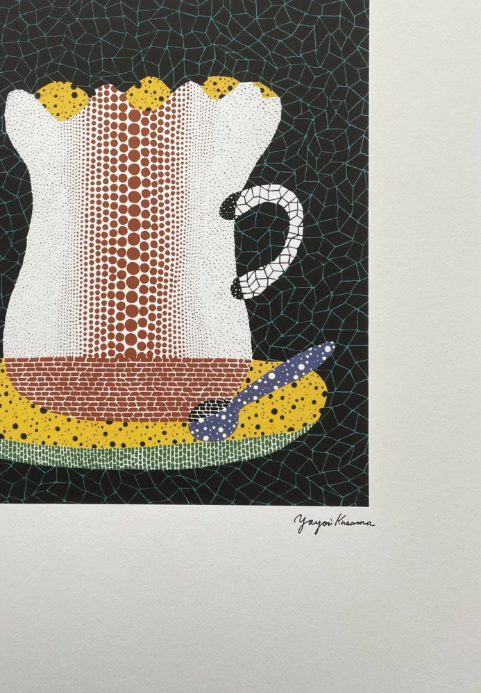 Yayoi Kusama - Coffee cup 92/500 - signováno, číslovaná edice, 50x65 cm