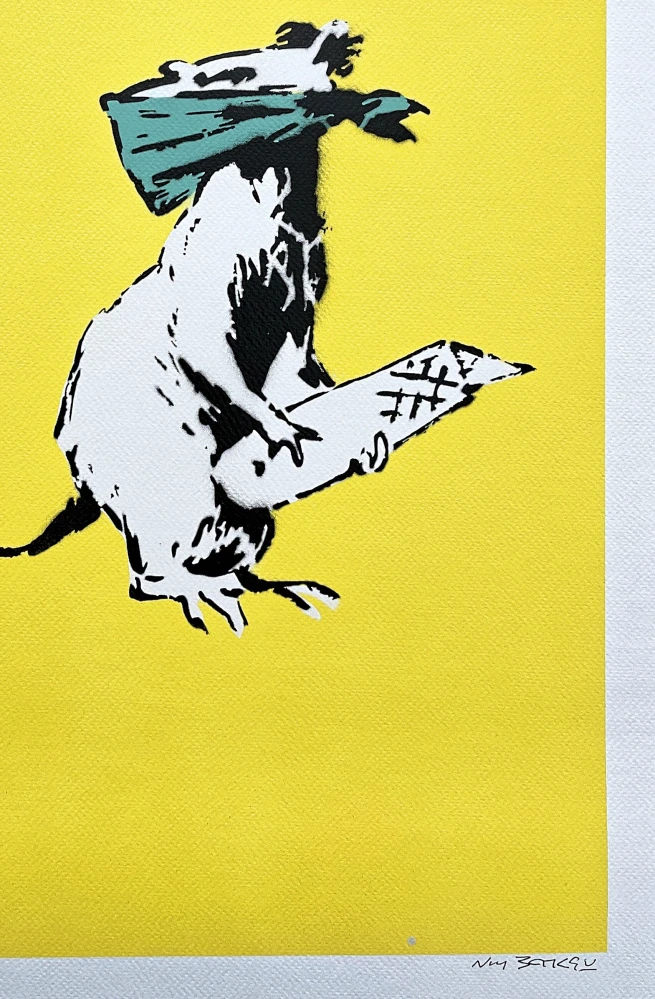 BANKSY/NOT BANKSY - Rat with Scalpel yellow 2/10 - originální ručně stříkaný sprej na papíře