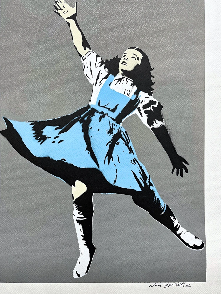 BANKSY/NOT BANKSY - Dorothy gray 3/5 -  originální ručně stříkaný sprej na papíře