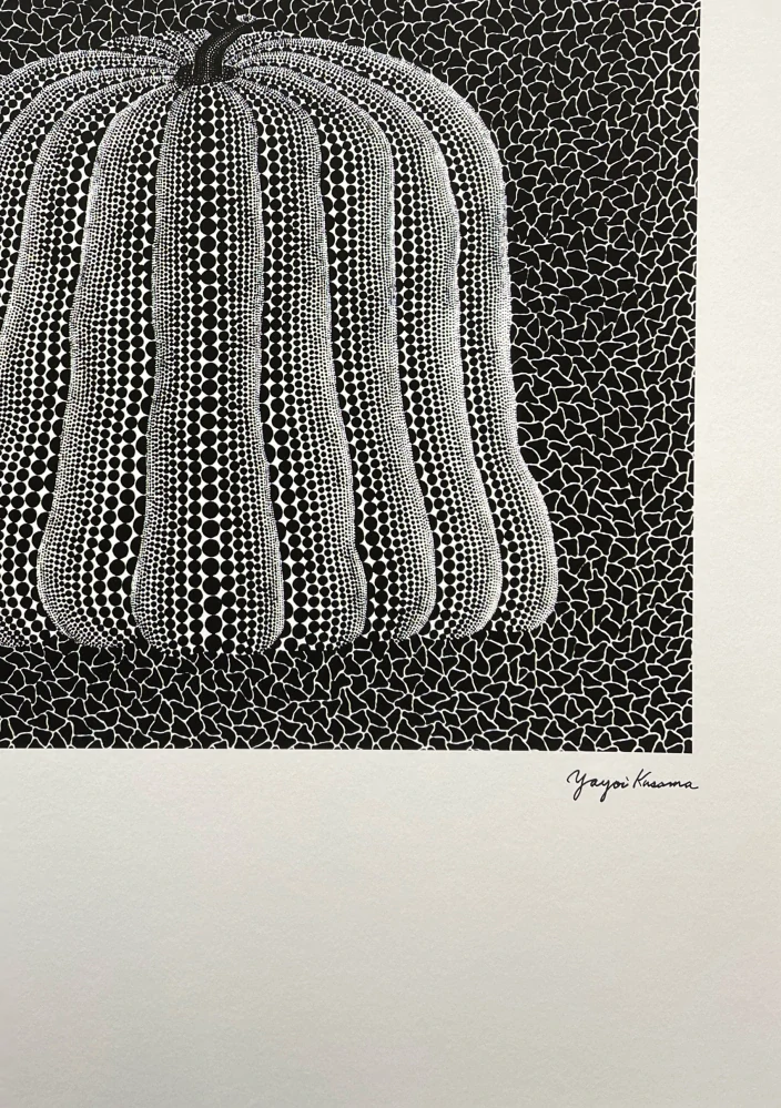 Yayoi Kusama - Pumpkin Black and White 47/500 - signováno, číslovaná edice, 50x65 cm