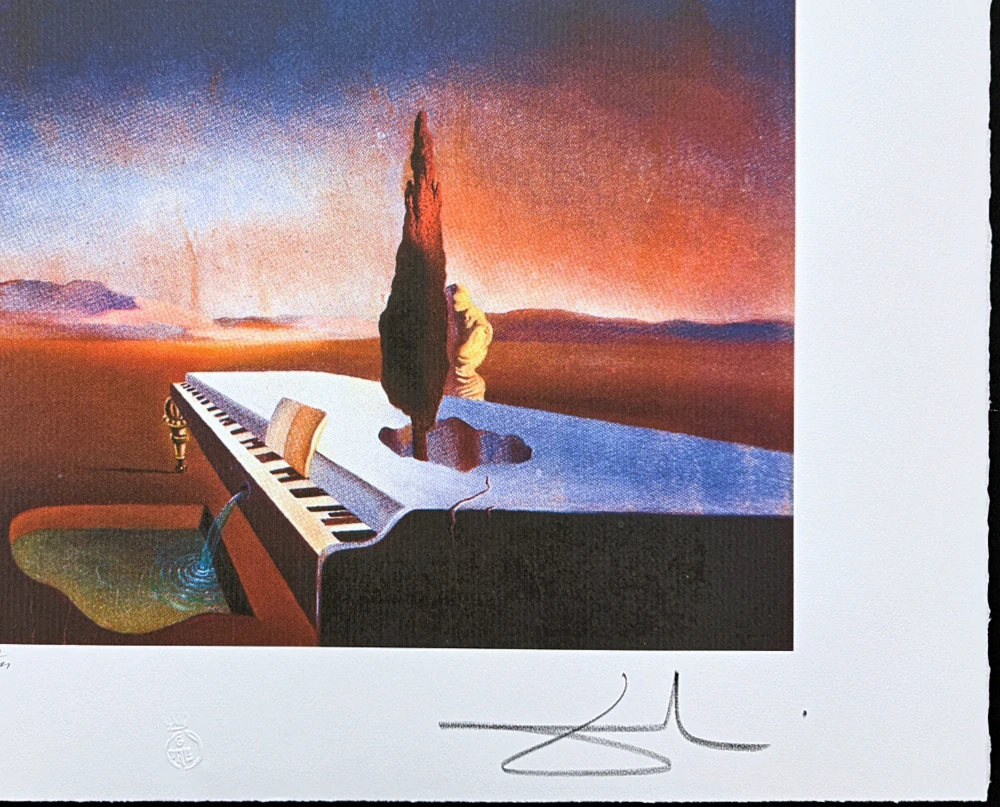Salvador Dalí - Surrealist Piano in the Desert - signováno, limitovaná edice, 66x50cm