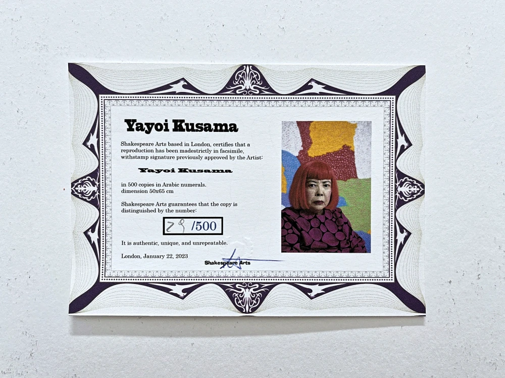 Yayoi Kusama - Hello x/500 - signováno, číslovaná edice, 50x65 cm