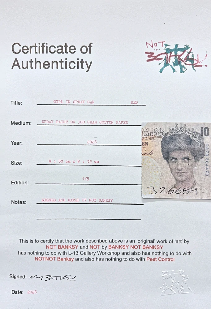 BANKSY/NOT BANKSY - Girl with spray can - red 1/5 -  originální ručně stříkaný sprej na papíře, 35x50cm