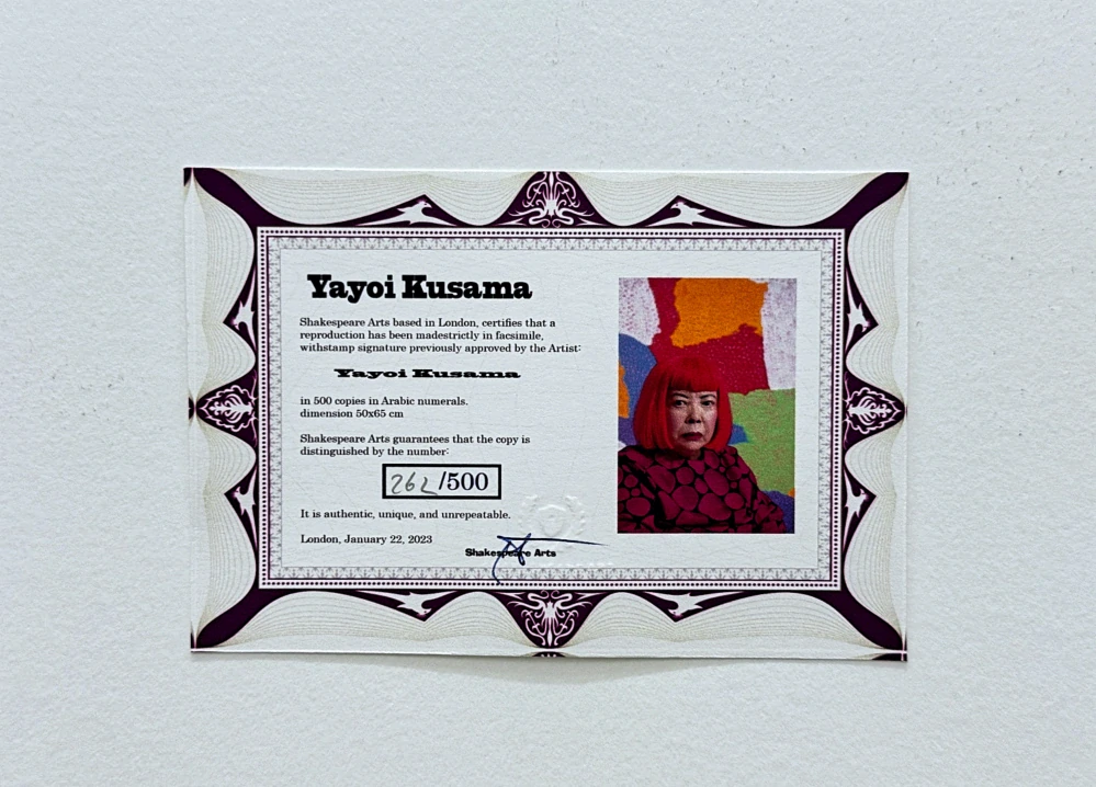 Yayoi Kusama - Yellow and Black Dots x/500 - signováno, číslovaná edice, 50x65 cm