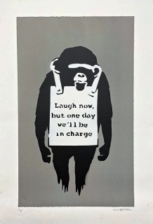 BANKSY/NOT BANKSY - Laugh Now gray 2/5 -  originální ručně stříkaný sprej na papíře