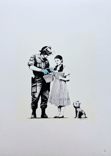 Banksy - Stop and Search v modrých rukavicích 109/150 - číslovaná edice s certifikátem, 50x70cm