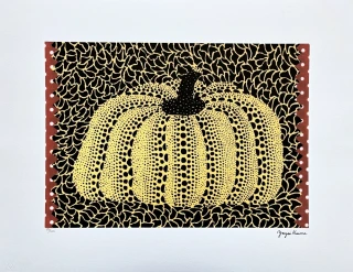 Yayoi Kusama - Yellow pumpkin with red stripes x/500 - signováno, číslovaná edice, 65x50 cm