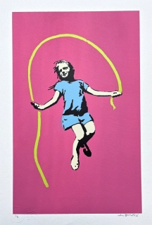 BANKSY/NOT BANKSY - Girl with skipping rope pink 1/5 - originální ručně stříkaný sprej na papíře